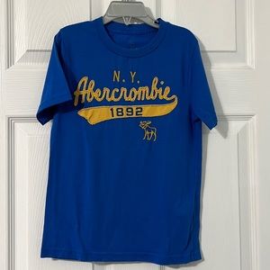 Abercrombie & Fitch tee